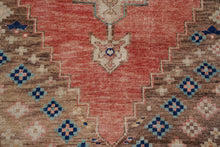 Load image into Gallery viewer, Adile - 3'11" x 6'7"