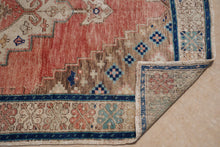 Load image into Gallery viewer, Adile - 3'11" x 6'7"