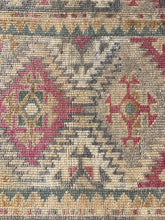 Load image into Gallery viewer, Ahu - 2'11” x 11'4”