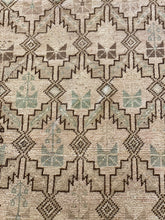 Load image into Gallery viewer, Asli - 5'2” x 9'4”