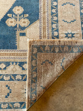 Load image into Gallery viewer, Caria - 5'4” x 9'10”