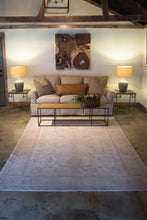 Load image into Gallery viewer, Ceyda - 6’6" x 9’4"