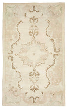 Load image into Gallery viewer, Emine - 4’8” x 7'10"