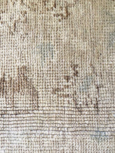 Load image into Gallery viewer, Fatma - 4' 11" x 7' 8"