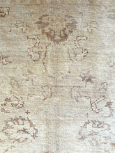 Load image into Gallery viewer, Fatma - 4' 11" x 7' 8"