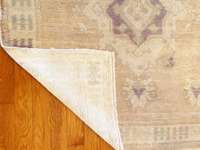 Load image into Gallery viewer, Irem - 3' 1" x 4' 11"