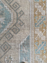 Load image into Gallery viewer, Lale - 4’0” x 6’1”