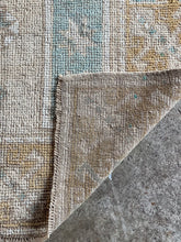 Load image into Gallery viewer, Lale - 4’0” x 6’1”