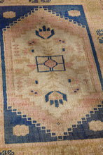 Load image into Gallery viewer, Harika - 2'0” x  3'1”
