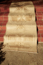 Load image into Gallery viewer, Beren - 3&#39;0” x  8&#39;7&quot;
