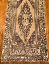 Load image into Gallery viewer, Defne - 4&#39;3&quot; x 8&#39;4&quot;
