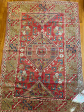 Load image into Gallery viewer, Sezen - 4'3” x  6'5”
