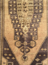 Load image into Gallery viewer, Defne - 4&#39;3&quot; x 8&#39;4&quot;
